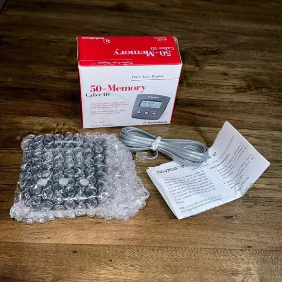 NWT RADIO SHACK 50 Memory Caller ID CID-937 Vintage Three Line Display - Picture 1 of 3